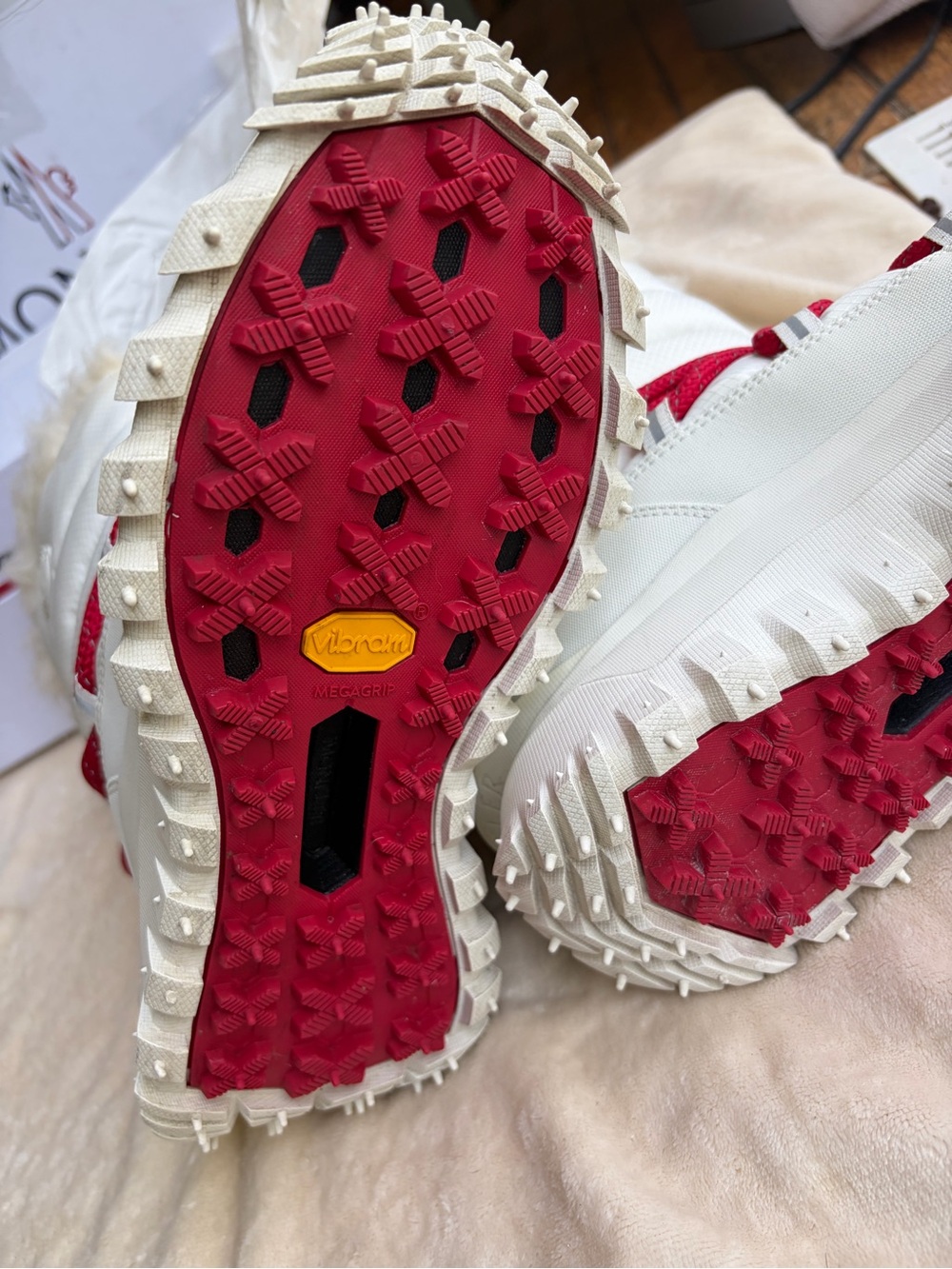 Moncler Trail Grip Apres’ High Snow Boots - Picture 13 of 14
